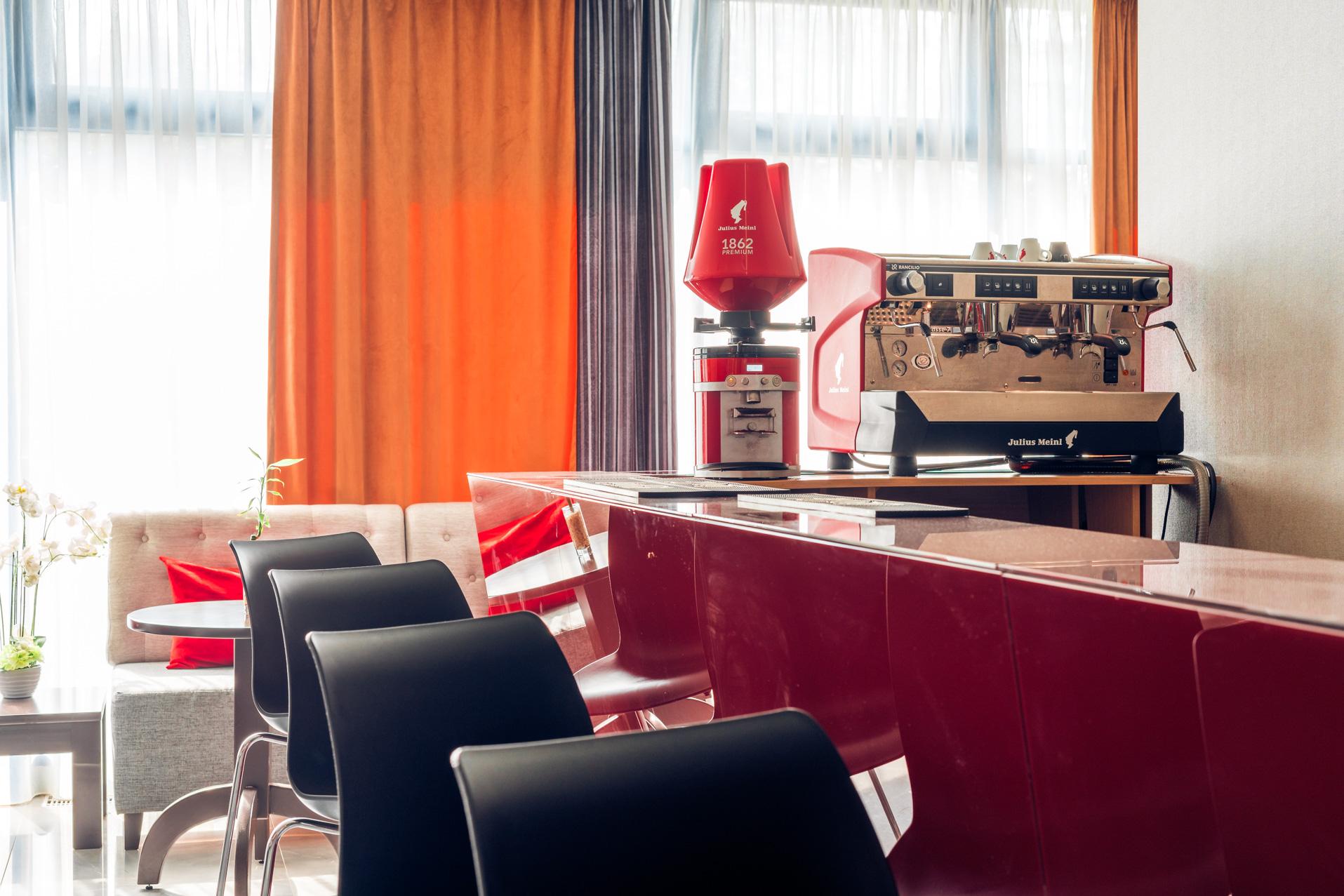 מלון Ramada By Wyndham
