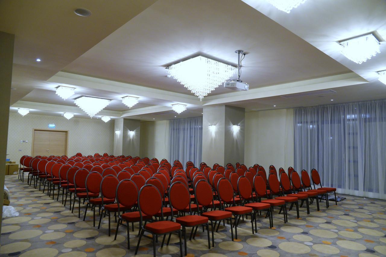 Ramada By Wyndham 4* קונסטנצה