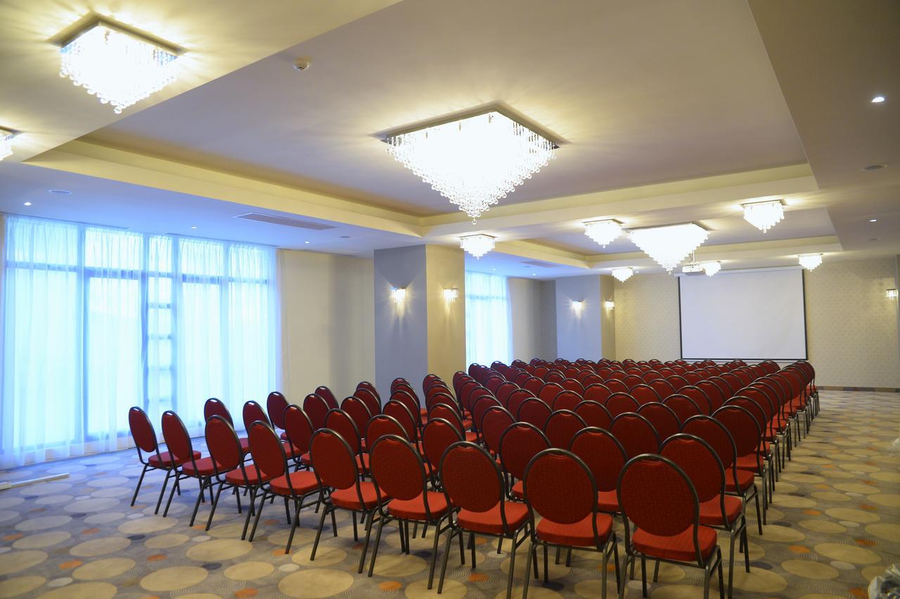 מלון Ramada By Wyndham